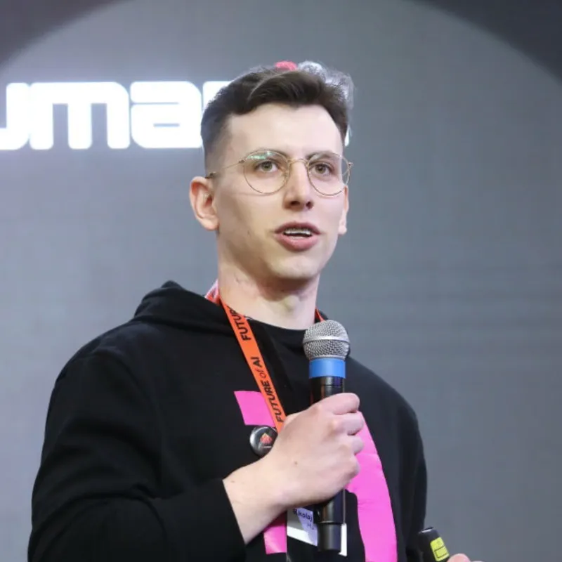 Mikołaj Ostrowski, CEO humanit